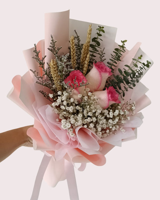 Gavrila Bouquet ( Two-Tone Rose ) - ONLY SELF COLLECTION - Flowerplus.Co