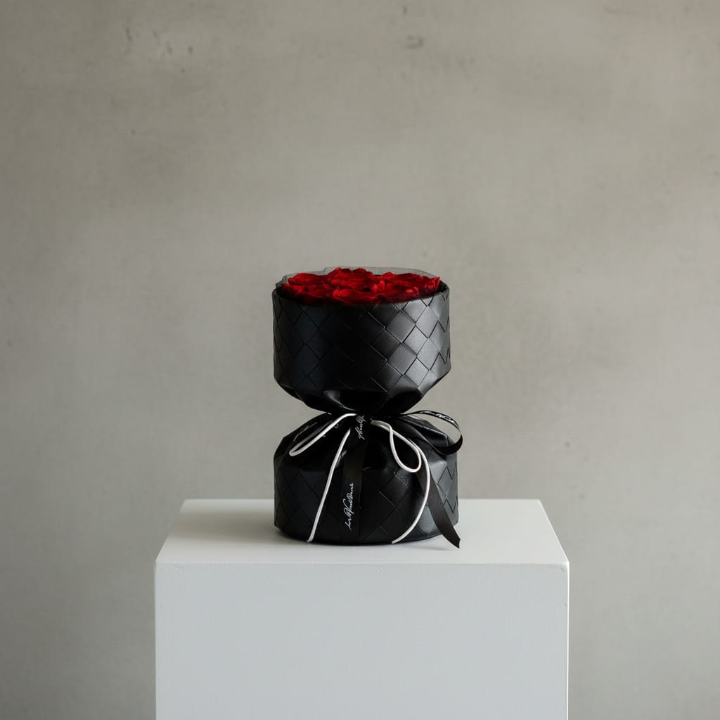 Wholeheartedly (Preserved Flowers ) - Be My Valentine's